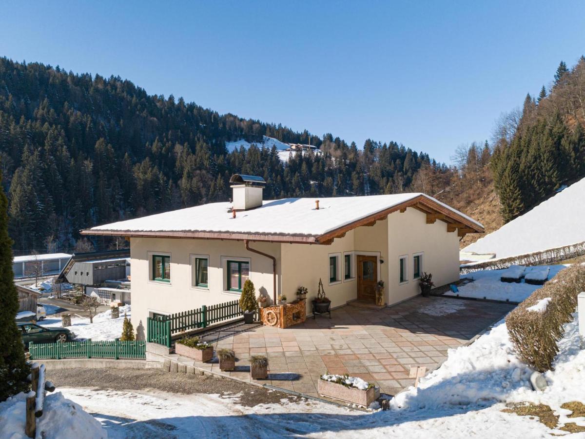 Haus Am Waldrand Apartment Hopfgarten im Brixental Exterior photo